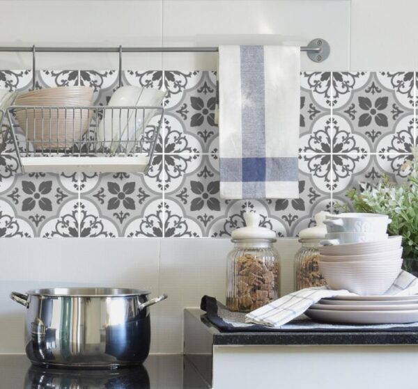 Fliesenaufkleber blumenmuster floral in Beige