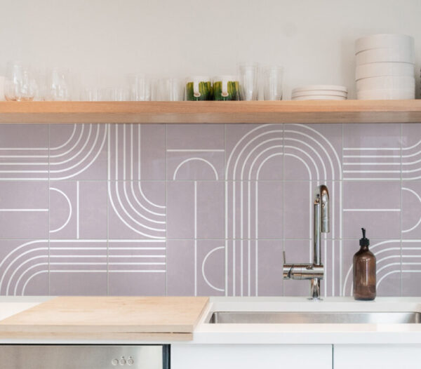 Fliesenaufkleber Abstrakt geometrisch in Beige fuer die Kueche