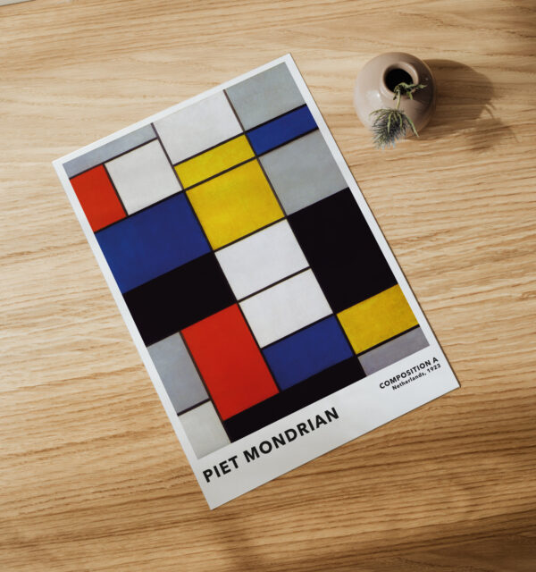 Entdecken Sie das zeitlose Piet Mondrian Komposition A, 1923 Vintage Poster – ein Meisterwerk des De Stijl Stils.